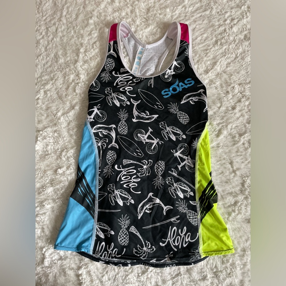 SOAS women's extra small athletic  Multicolor Graphic Tank Top